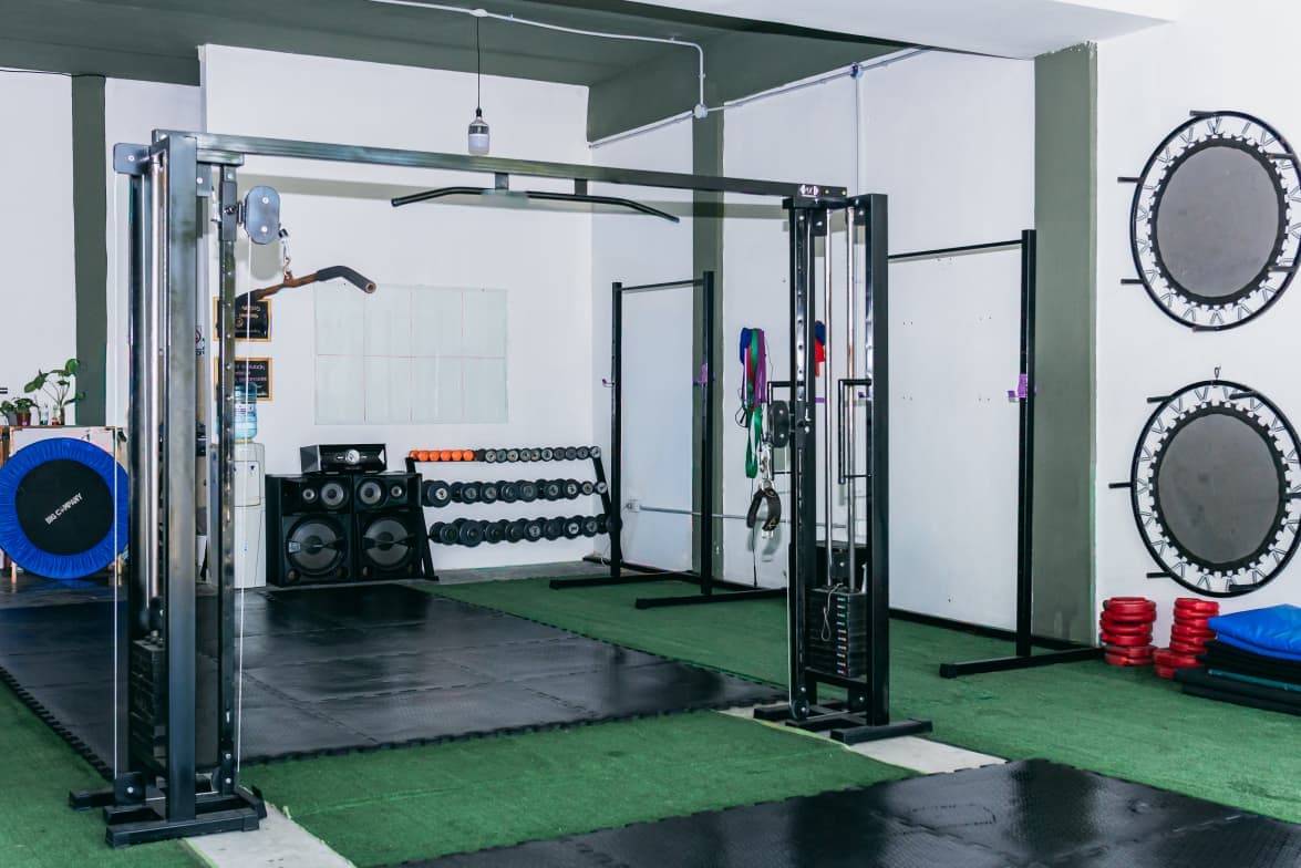 Interior del gimnasio PDC